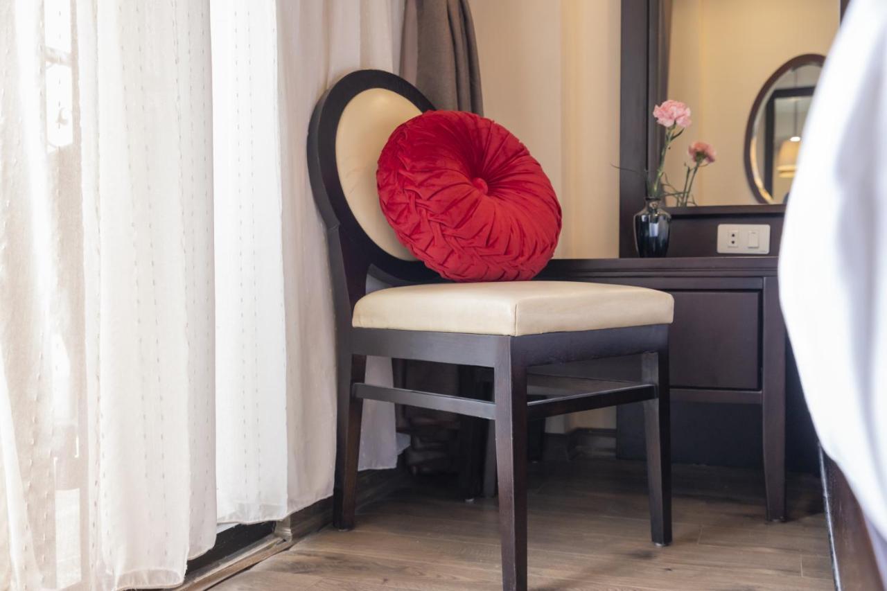 Hanoi Center Silk Charming Hotel & Travel Екстер'єр фото